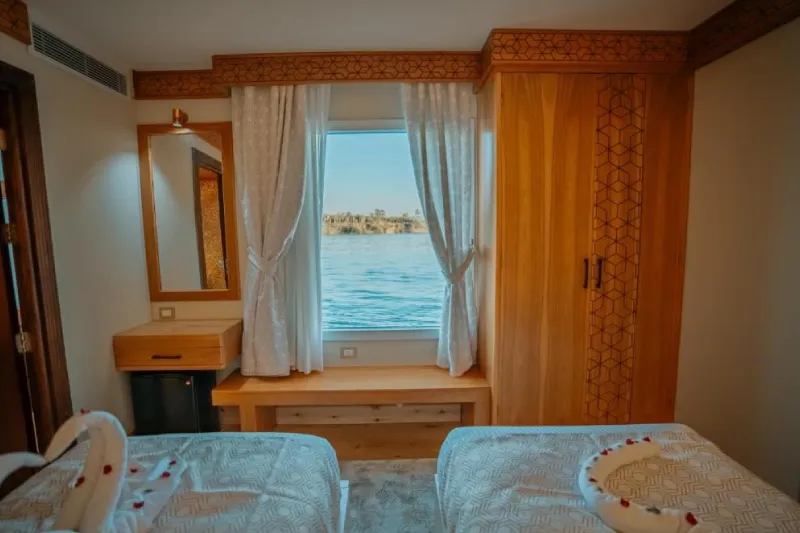 Cabina doppia Dahabeya Nilo Azahar, comfort e vista Nilo