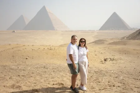  Viaggio di Pasqua al Cairo e Giza in 5 Giorni con Guida Italiana