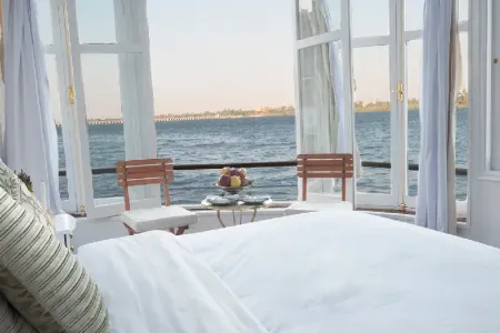 Dahabeya Crociera sul Nilo Karnak Lazouli